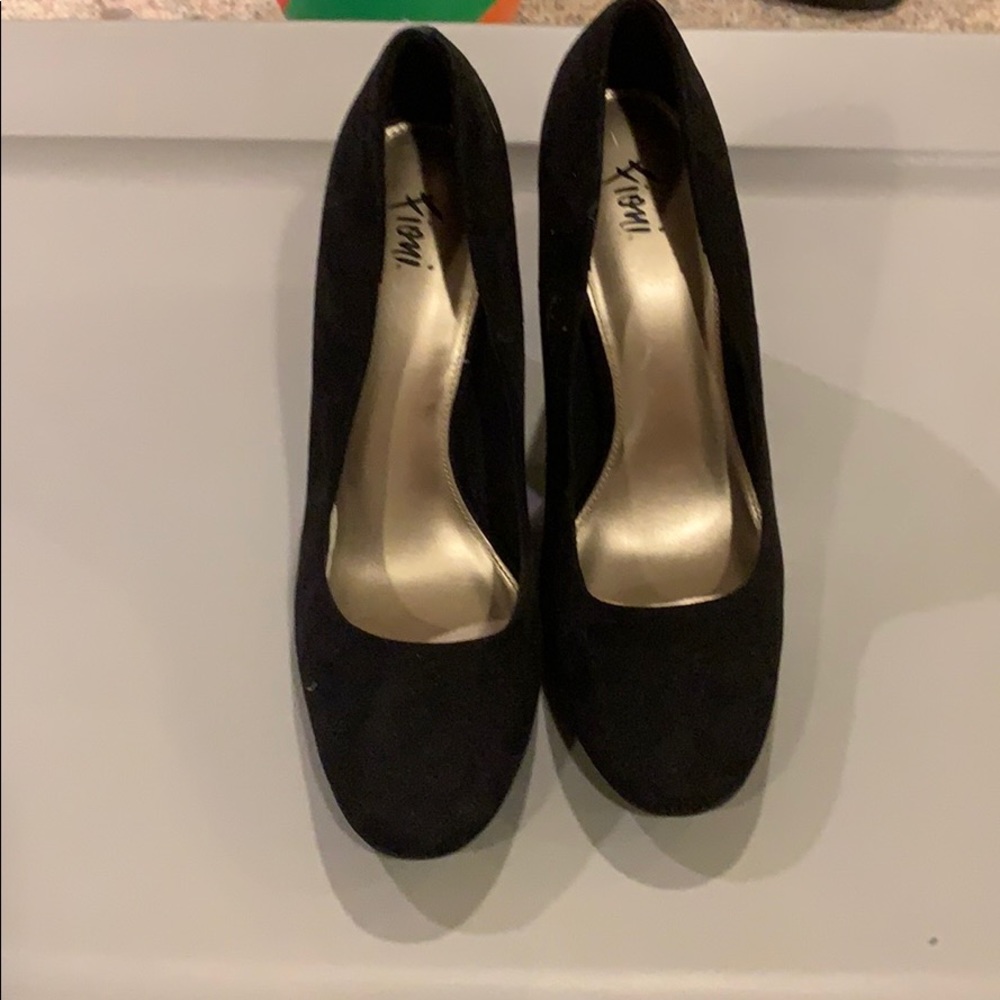Black velvet high heels